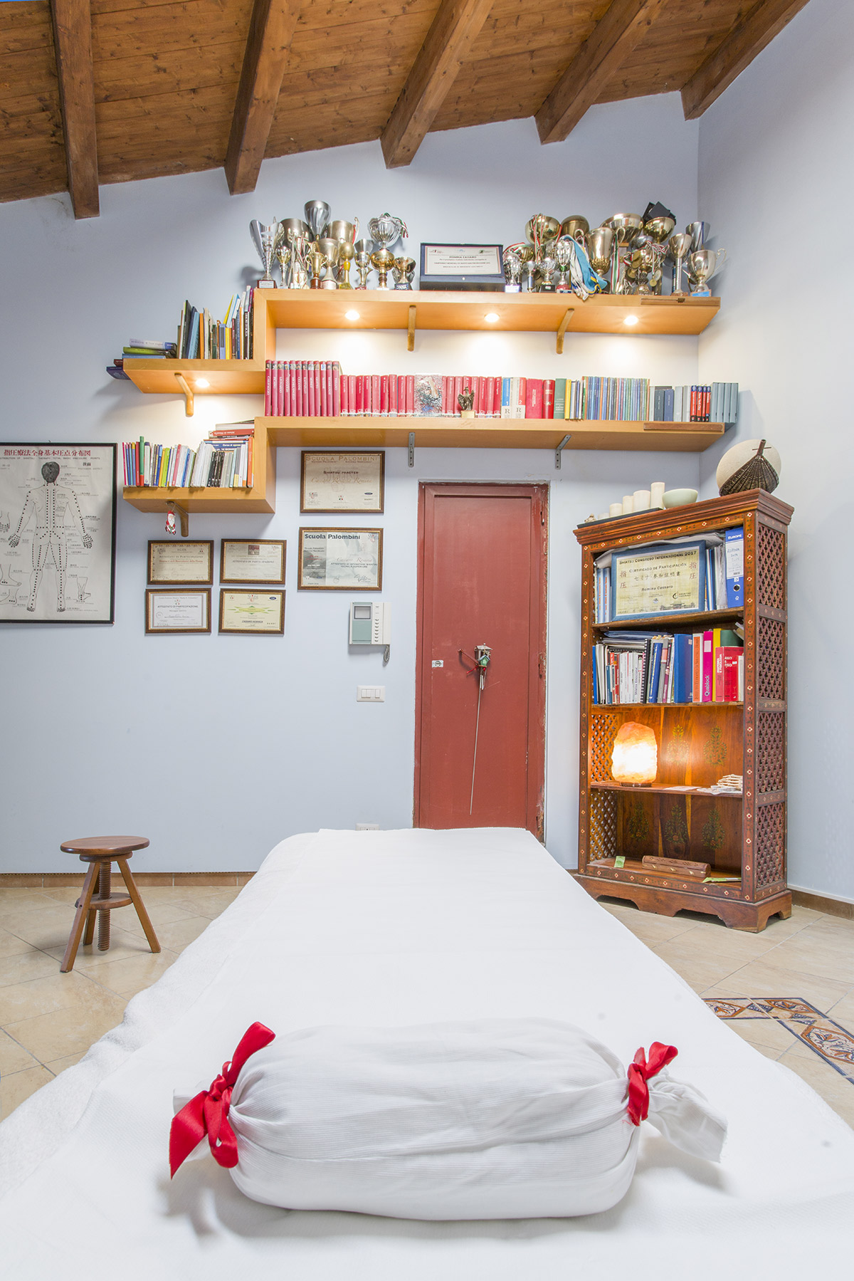 Lettino-trattamento-shiatsu